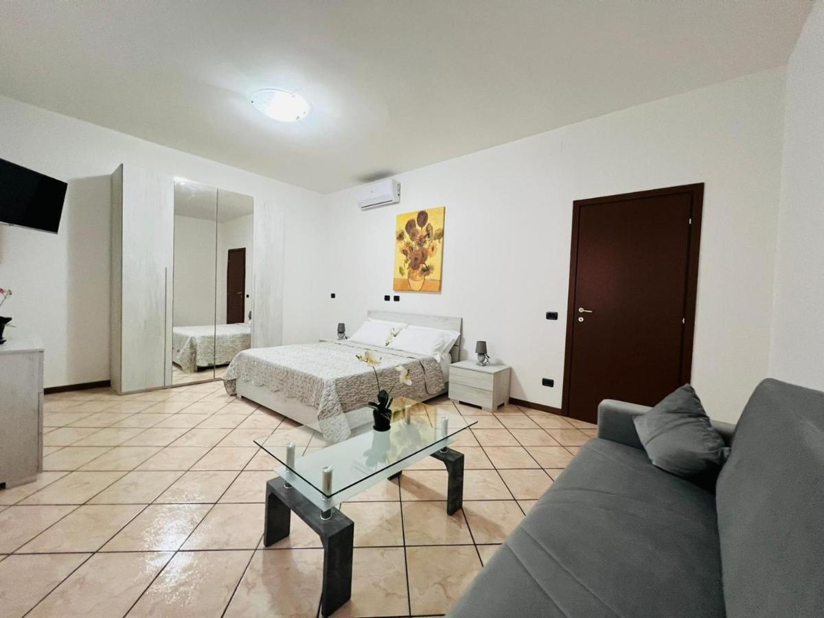 Casa Vacanza Elena 2 Verona Eksteriør bilde