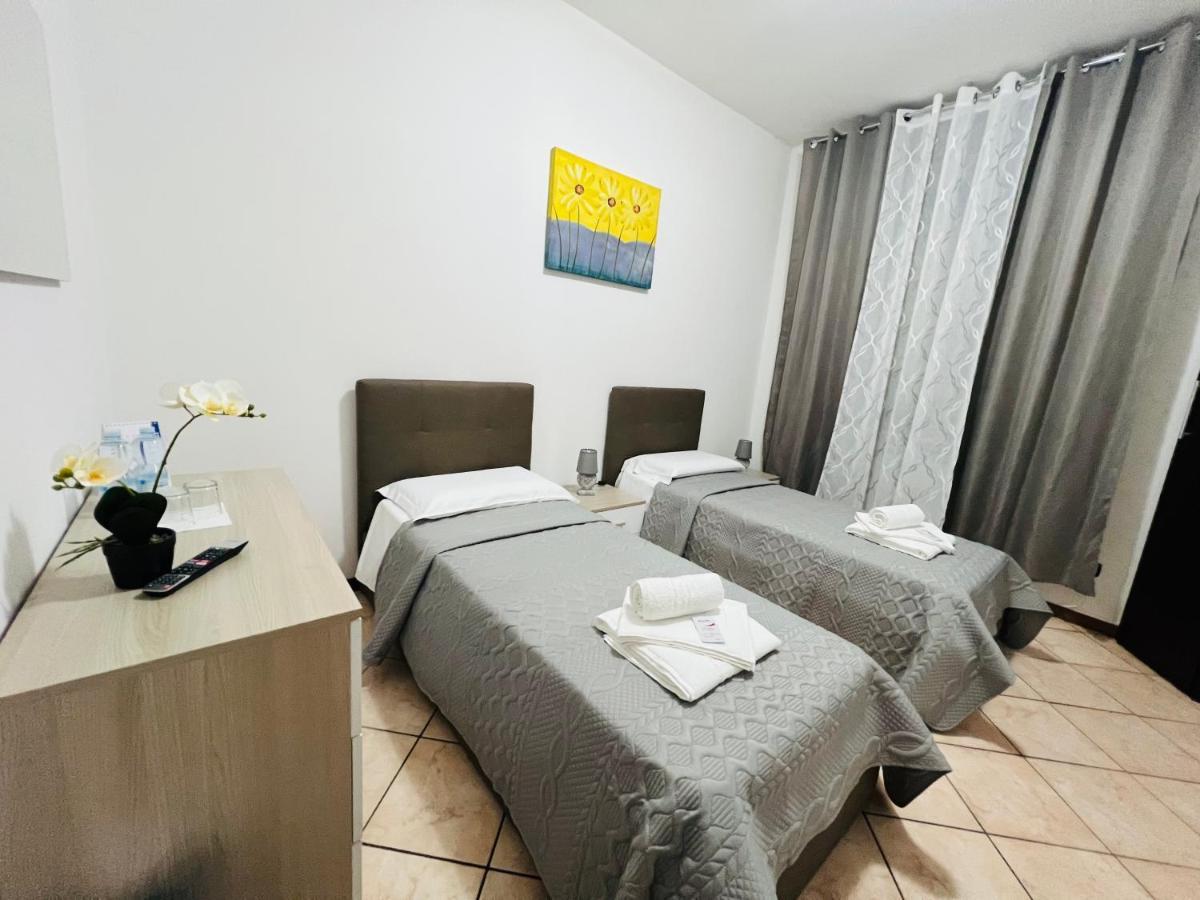 Casa Vacanza Elena 2 Verona Eksteriør bilde