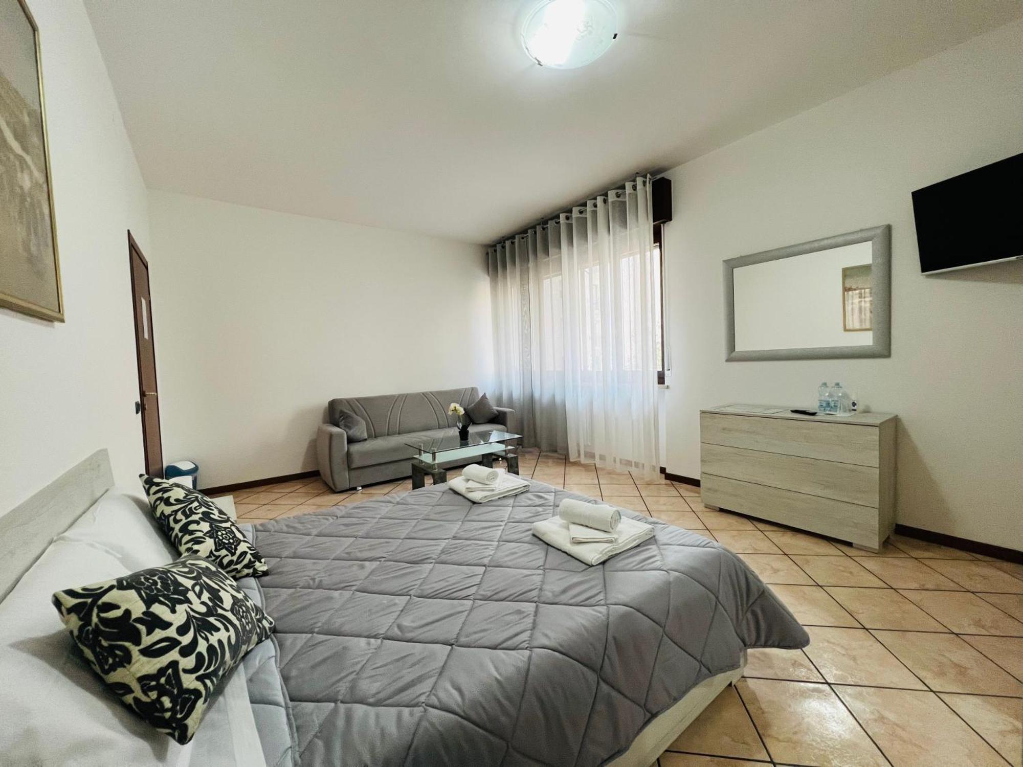 Casa Vacanza Elena 2 Verona Eksteriør bilde